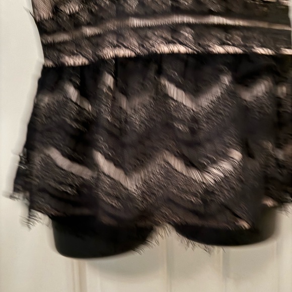 Ann Taylor Loft black lace peplum top.  Size smalll - Picture 9 of 9